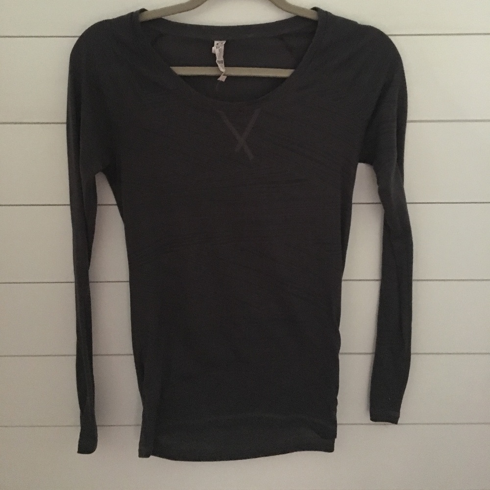 Under Armour Long Sleeve Shirt
